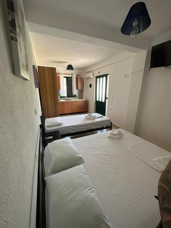Lazari Rooms Himarë Dış mekan fotoğraf