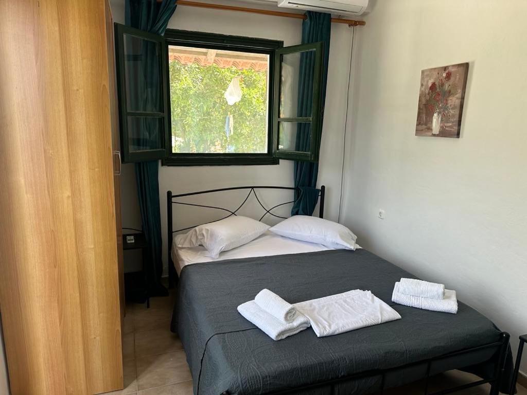 Lazari Rooms Himarë Dış mekan fotoğraf